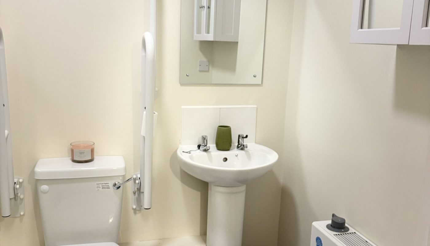 bathroom 2