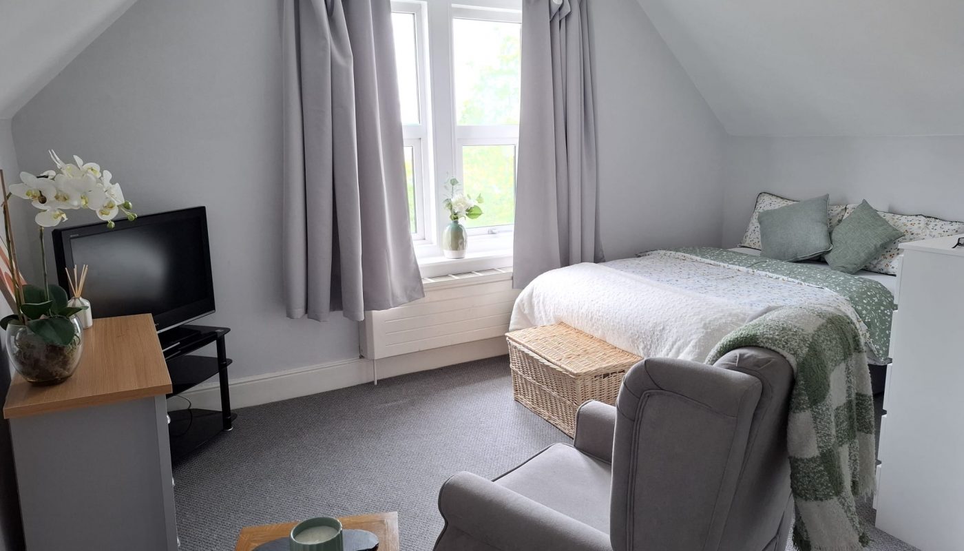 Westbury Room 19